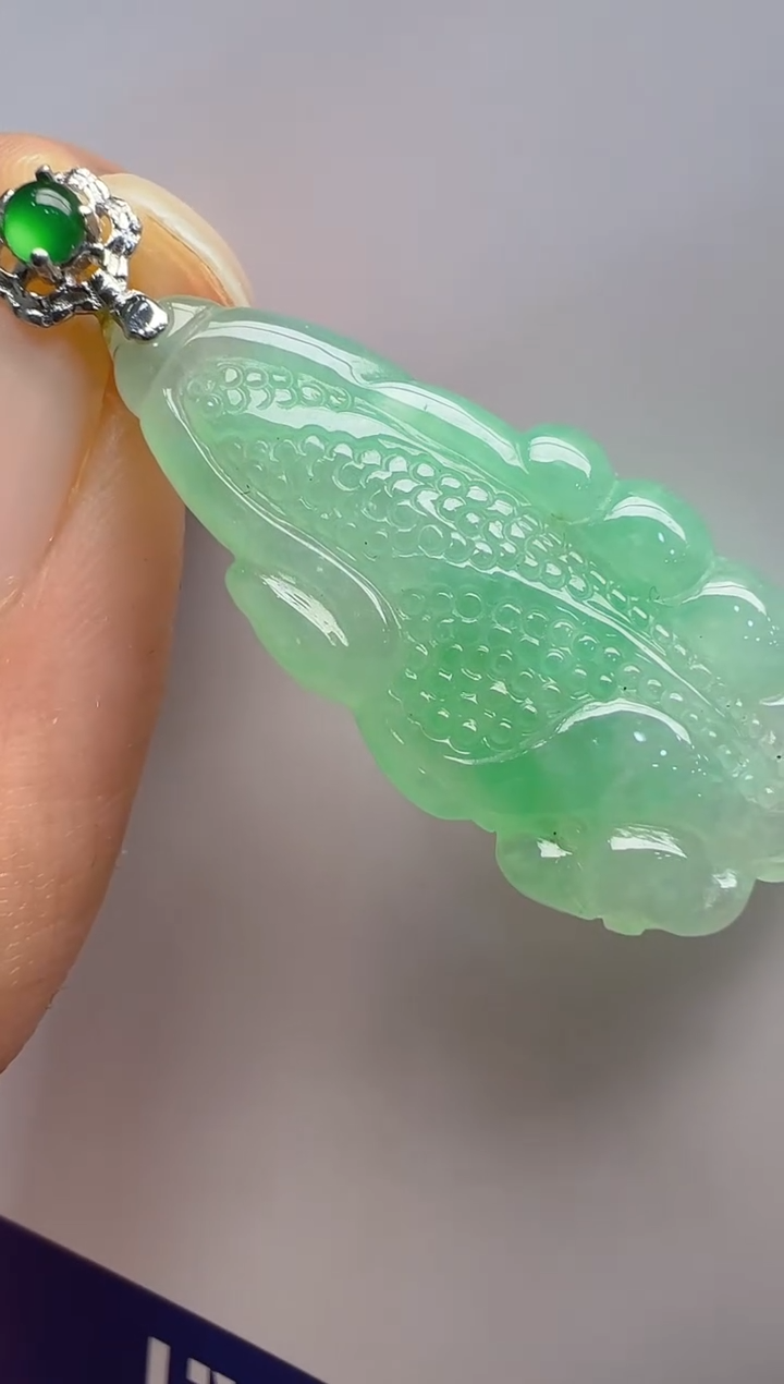 【闪购商品】翡翠吊坠(不含链)18K金镶嵌多样性团购发一件