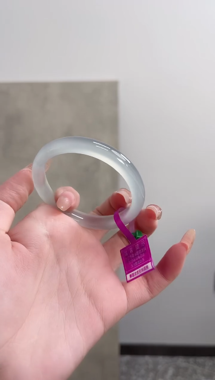 【闪购商品】玛瑙/玉髓手镯未镶嵌54圈 需要包容窄条