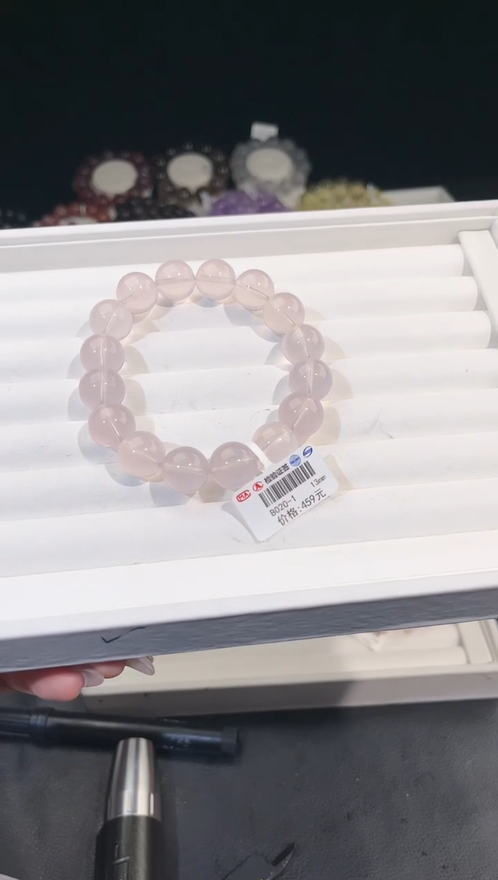 【闪购商品】水晶手链未镶嵌多样性发一紫莫粉13mm