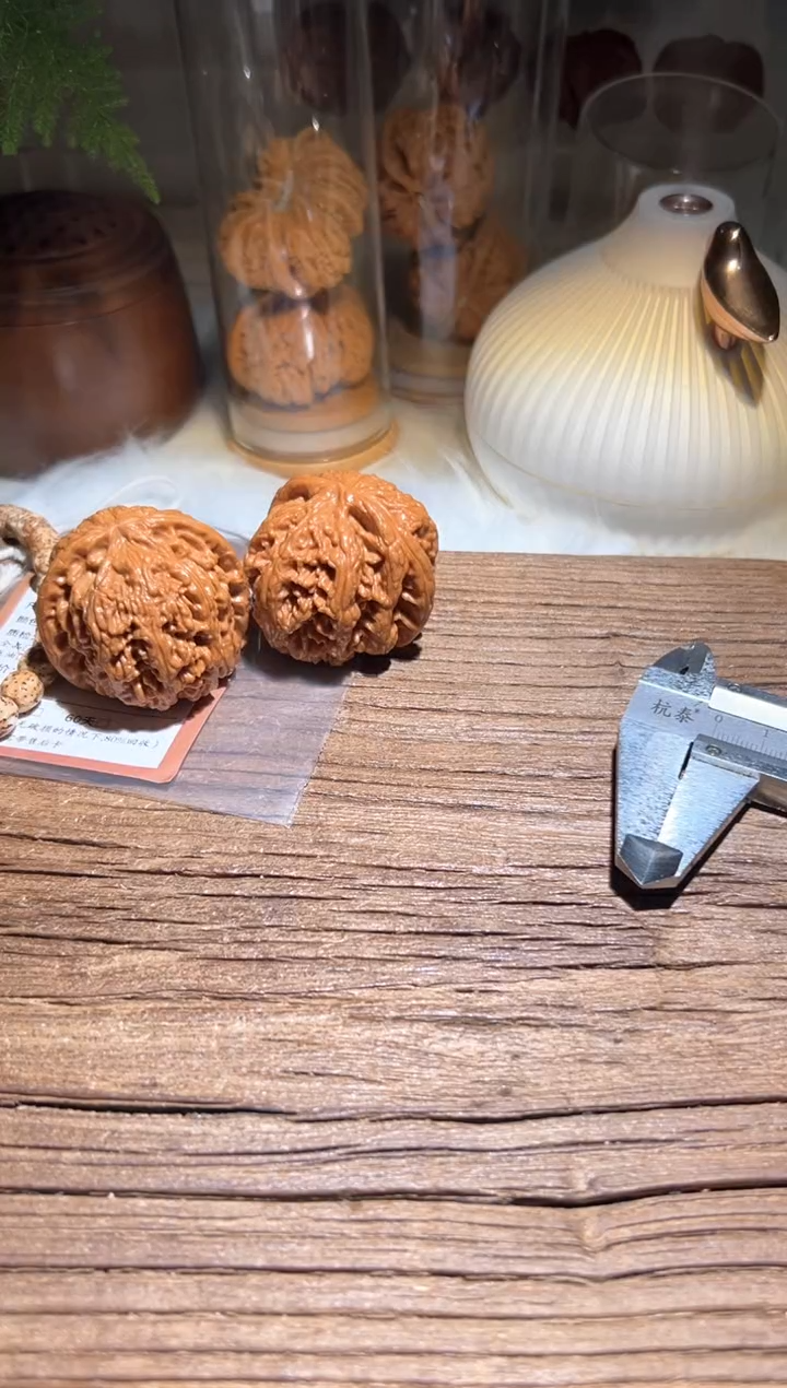 【闪购商品】文玩核桃吊坠强铁锤166