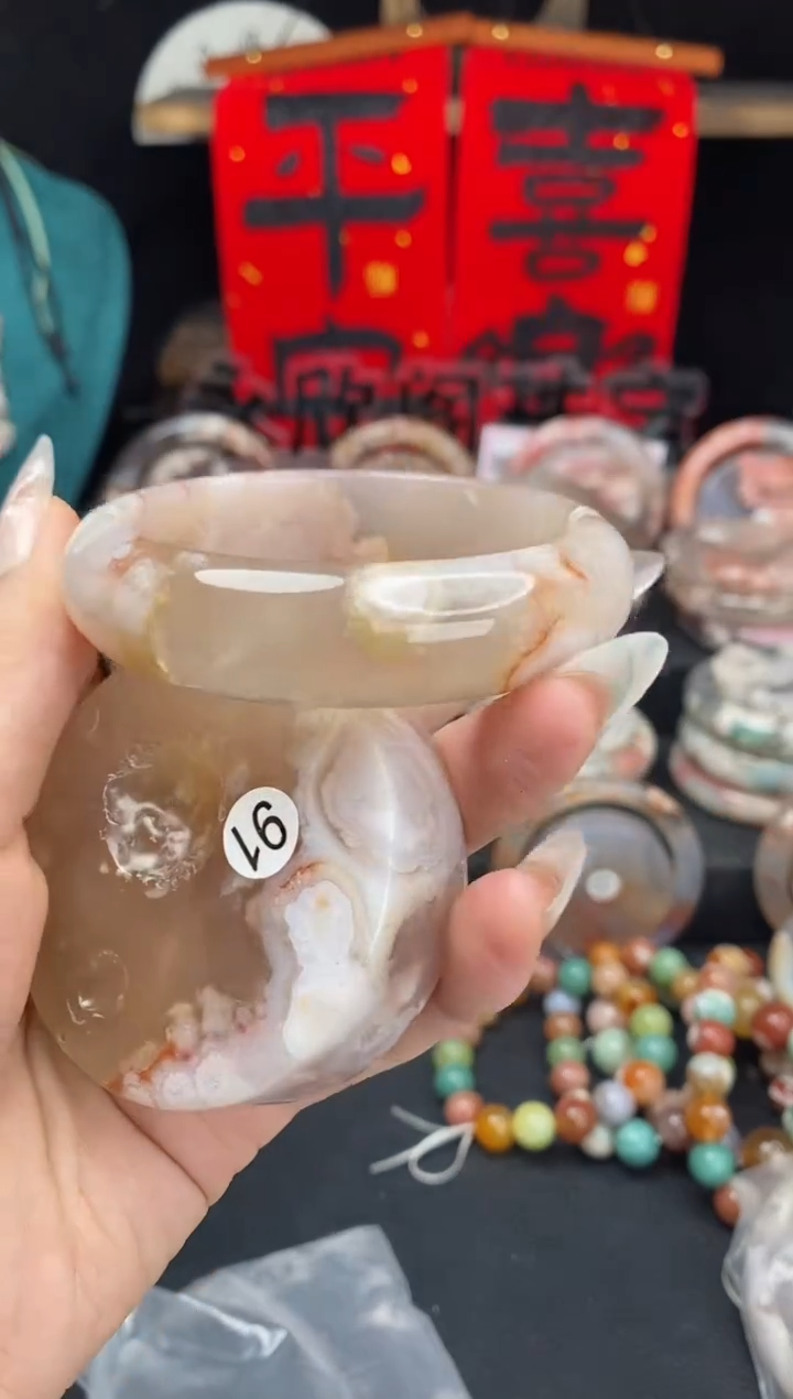 【闪购商品】石英质玉手镯（圆镯）未镶嵌55