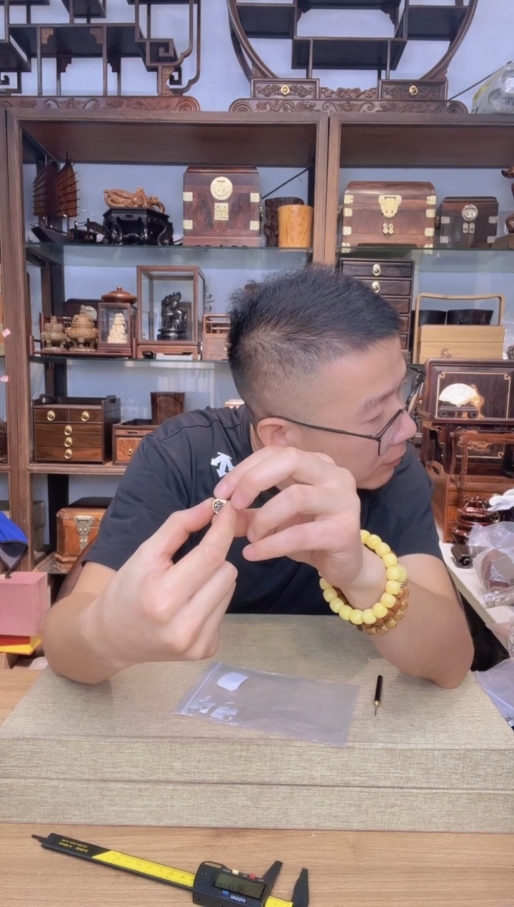 乌木类书架?***痴394镶嵌贝云