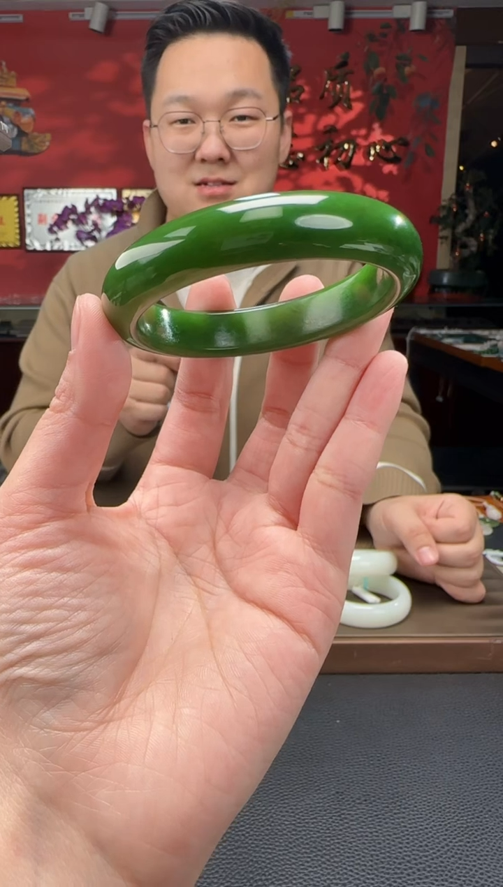 【闪购商品】和田玉.未镶嵌碧玉镯53-60