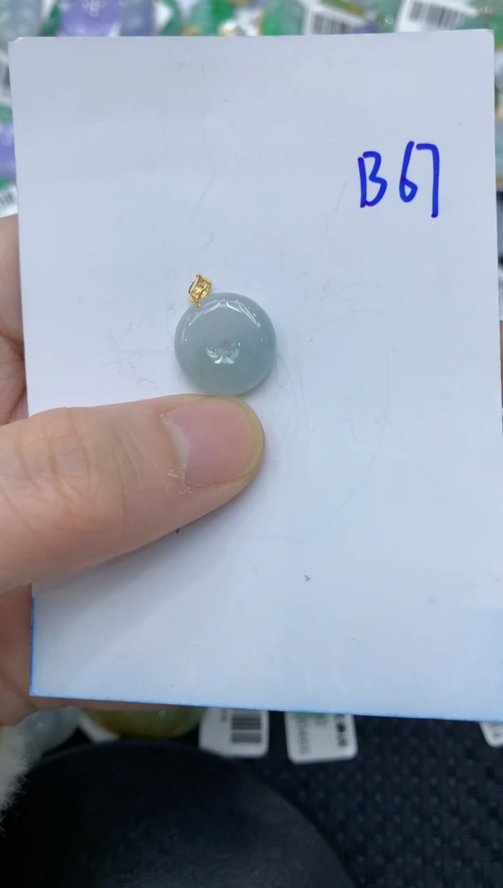 【闪购商品】翡翠颈饰18K金镶嵌11111111111