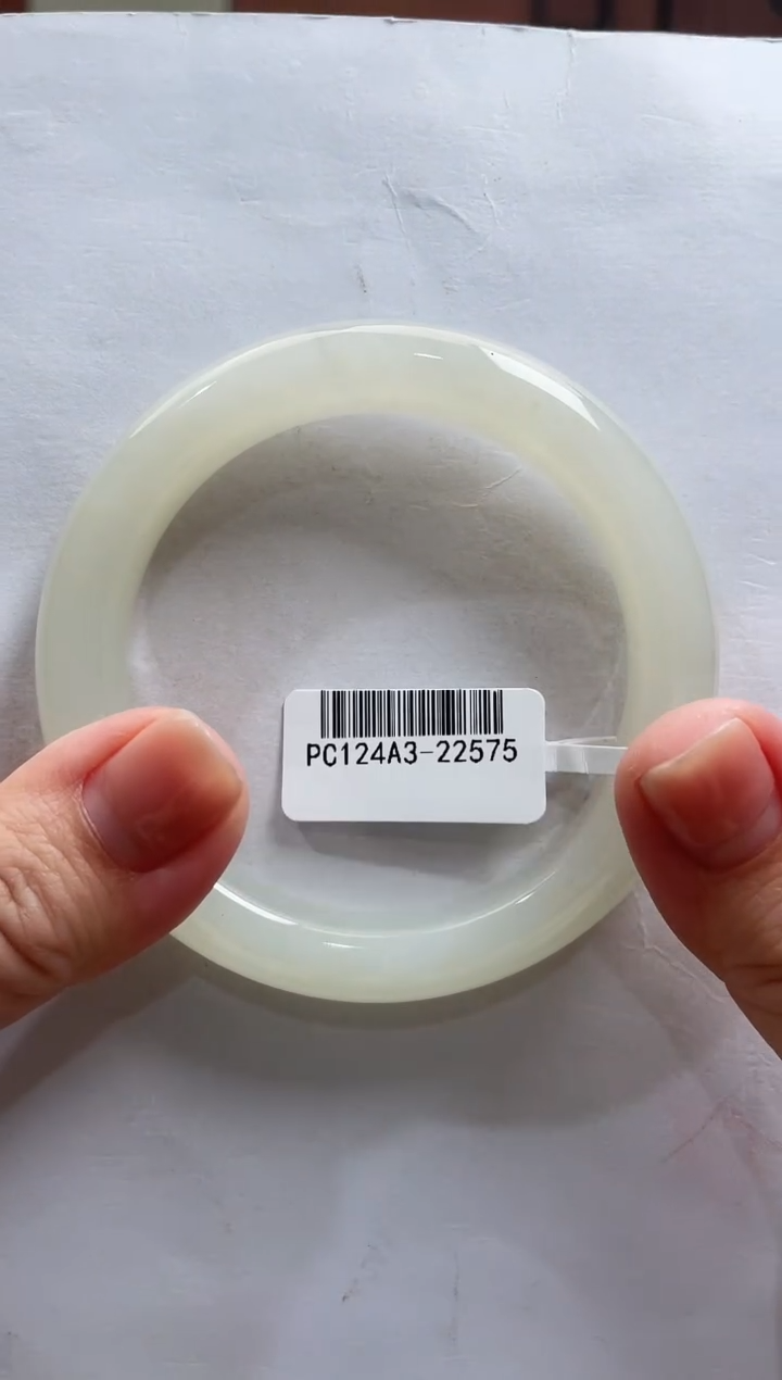 【闪购商品】和田玉手镯未镶嵌55+圈口