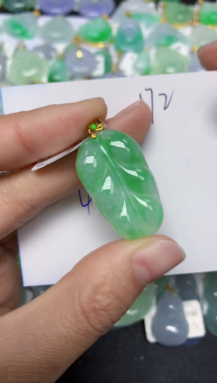 【闪购商品】翡翠颈饰18K金镶嵌 天然翡翠A货