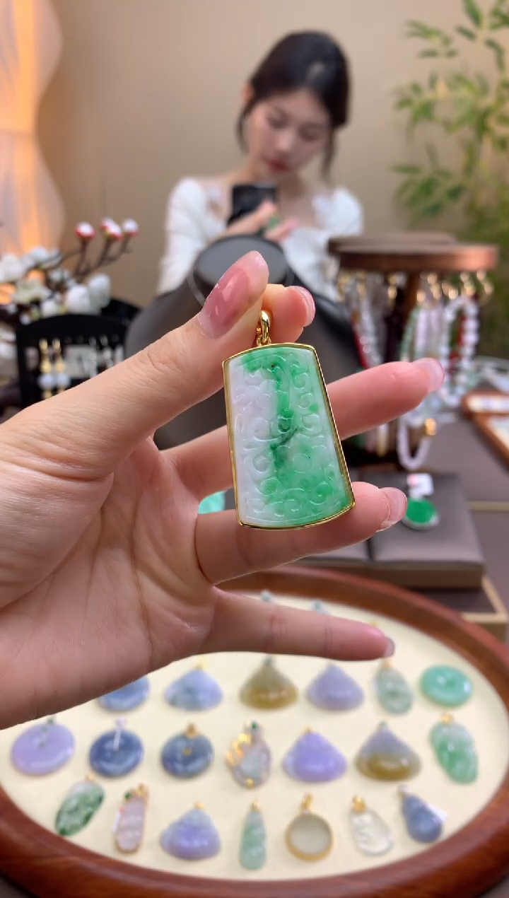 【闪购商品】翡翠银S925镶嵌颈饰无事牌