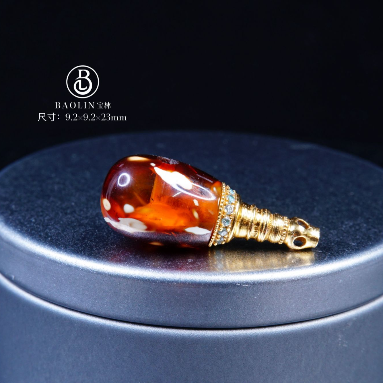 「红琼」9.2mm红白彩沁色溶洞18k金分体三通  天然琥珀蜜蜡文玩配饰