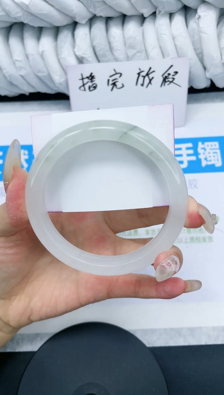 【闪购商品】石英质玉手镯未镶嵌多样性发货-115-62/3