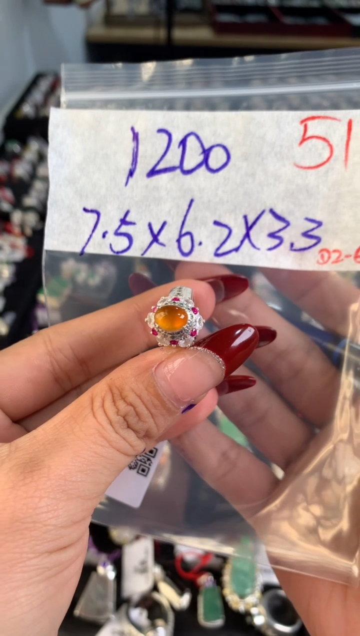 【闪购商品】定制翡翠未镶嵌毛货需精细抛光