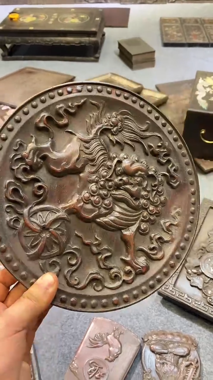 【闪购商品】木紫檀雕刻一物一拍以直播间为准