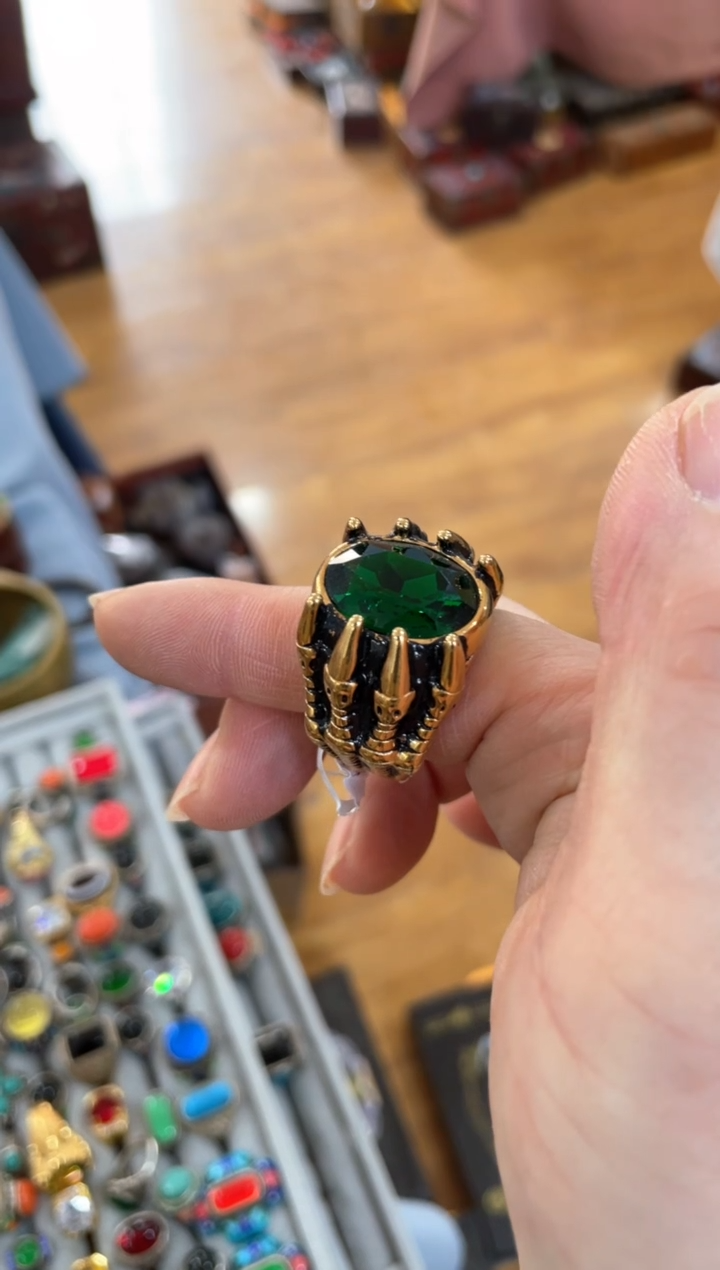 【闪购商品】1宫廷影视老旧工艺摆件