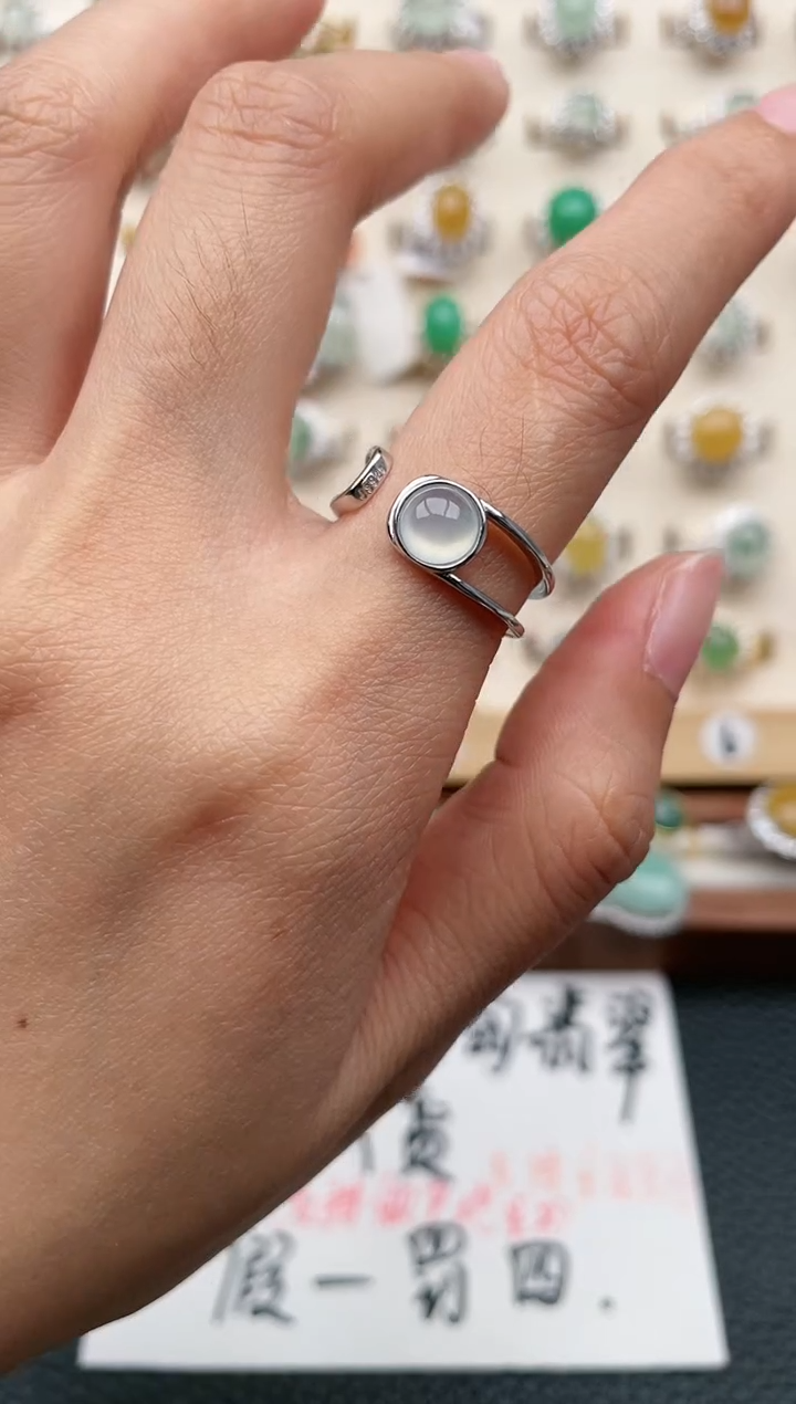 【闪购商品】翡翠戒指银S925镶嵌1111