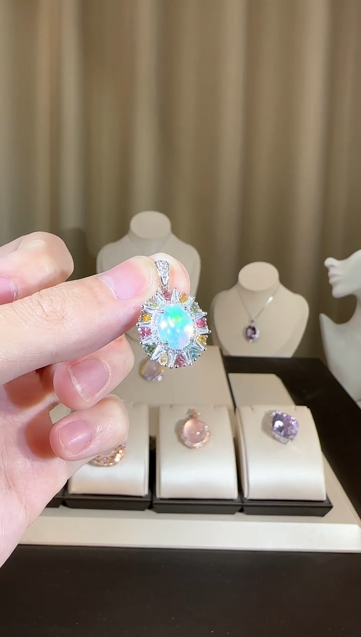 【闪购商品】欧泊珠宝奇石银S925镶嵌10*8mm吊坠