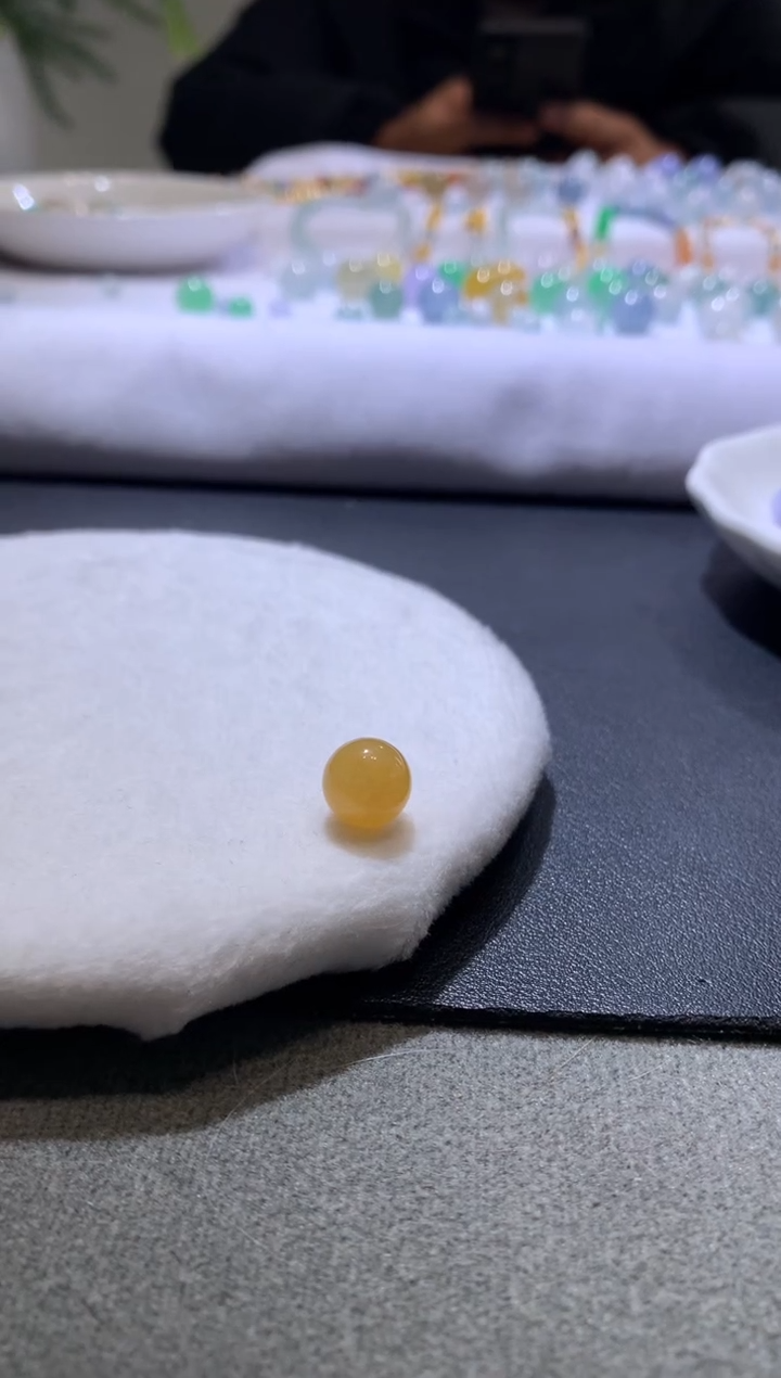 【闪购商品】定制翡翠未镶嵌9.7珠子3980+398