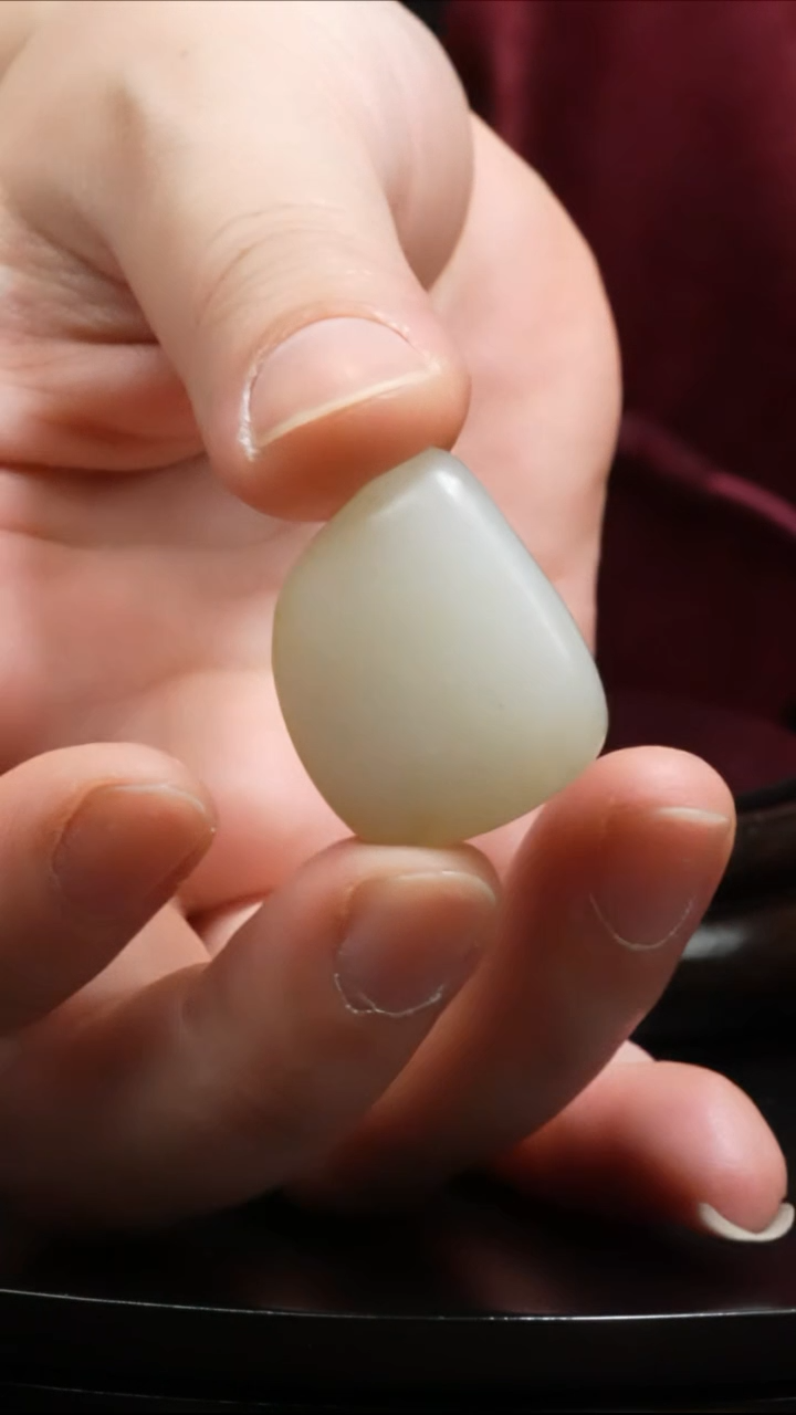 【闪购商品】和田玉吊坠(不含链)未镶嵌17.3g和田玉原石