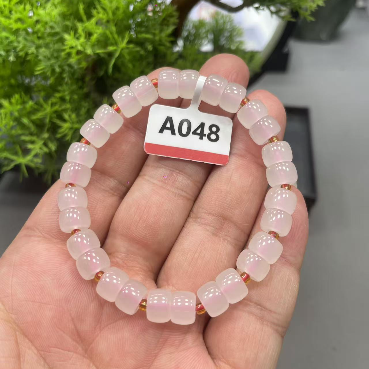 A048粉水晶桶珠单圈手串