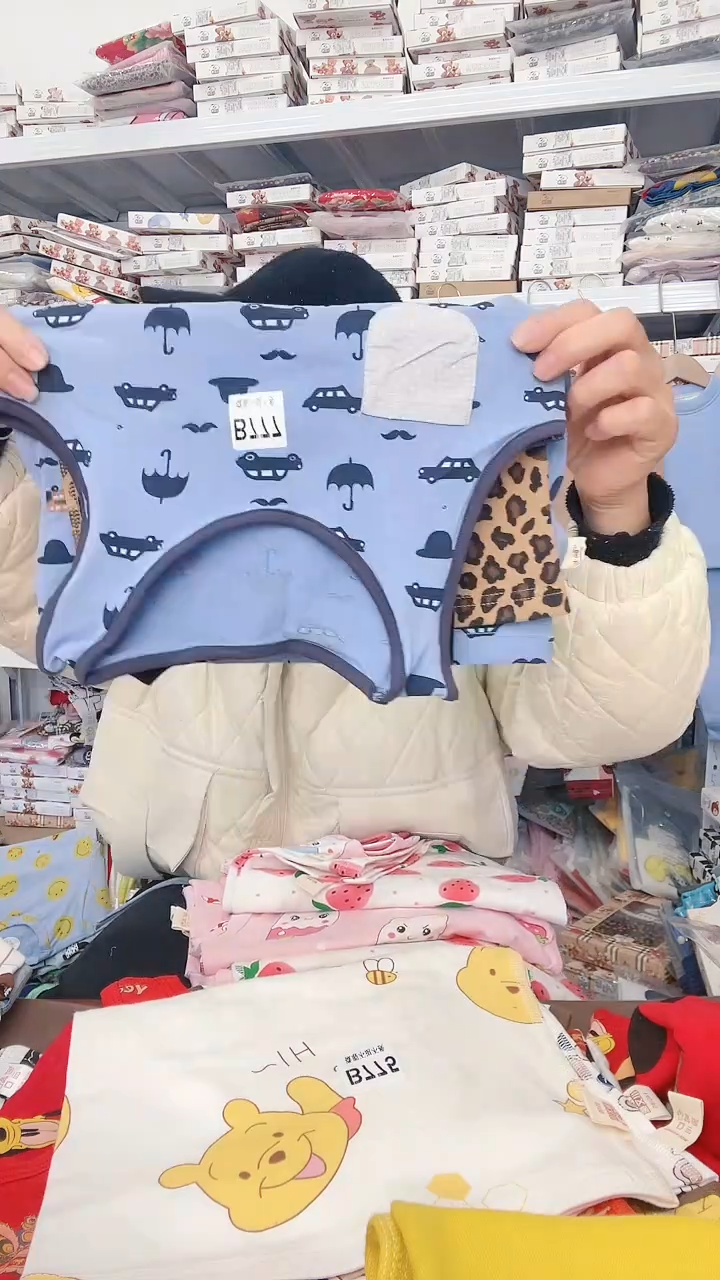 棉氨背心微瑕一件90一件120