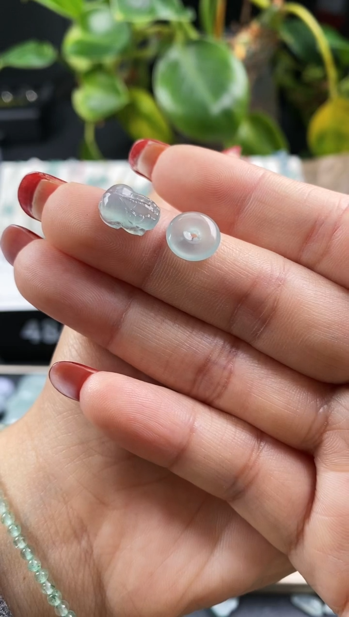 【闪购商品】翡翠裸石貔貅平安扣