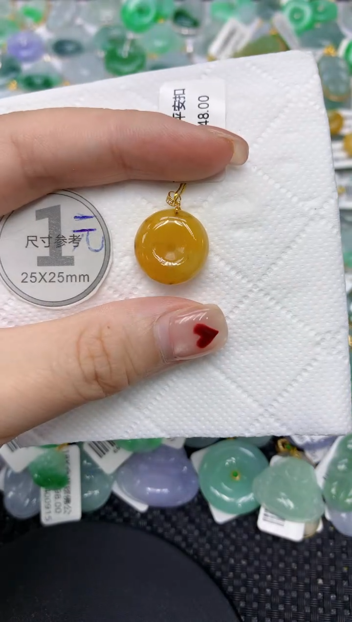 翡翠18K金镶嵌颈饰11111111