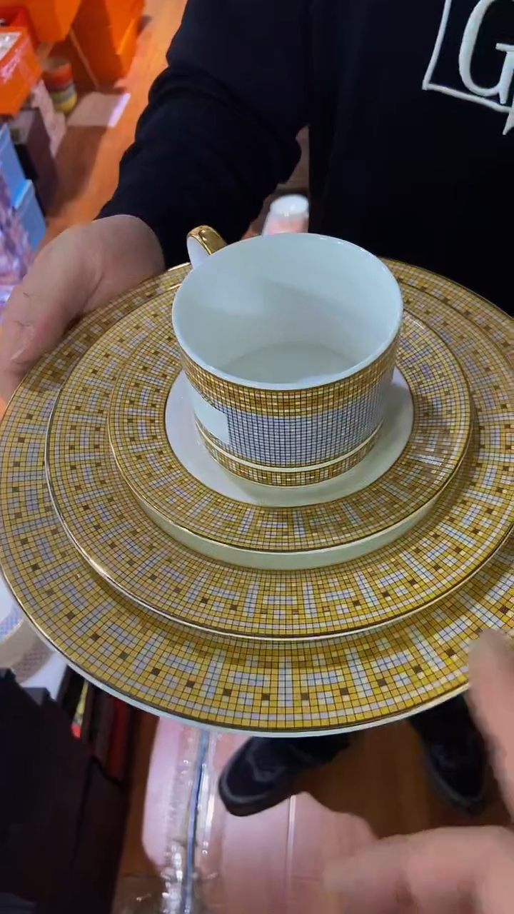 【闪购商品】鸿辉家品牌瓷器，京东包邮！
