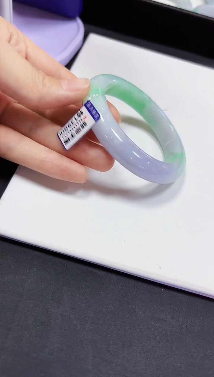 【闪购商品】翡翠颈饰未镶嵌手镯59.2