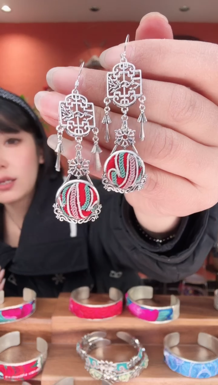 织绣非遗手工刺绣苗绣73