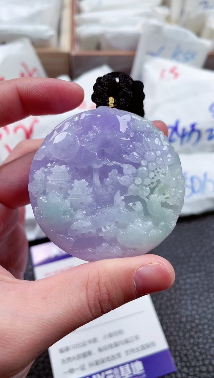 【闪购商品】翡翠颈饰未镶嵌00009529