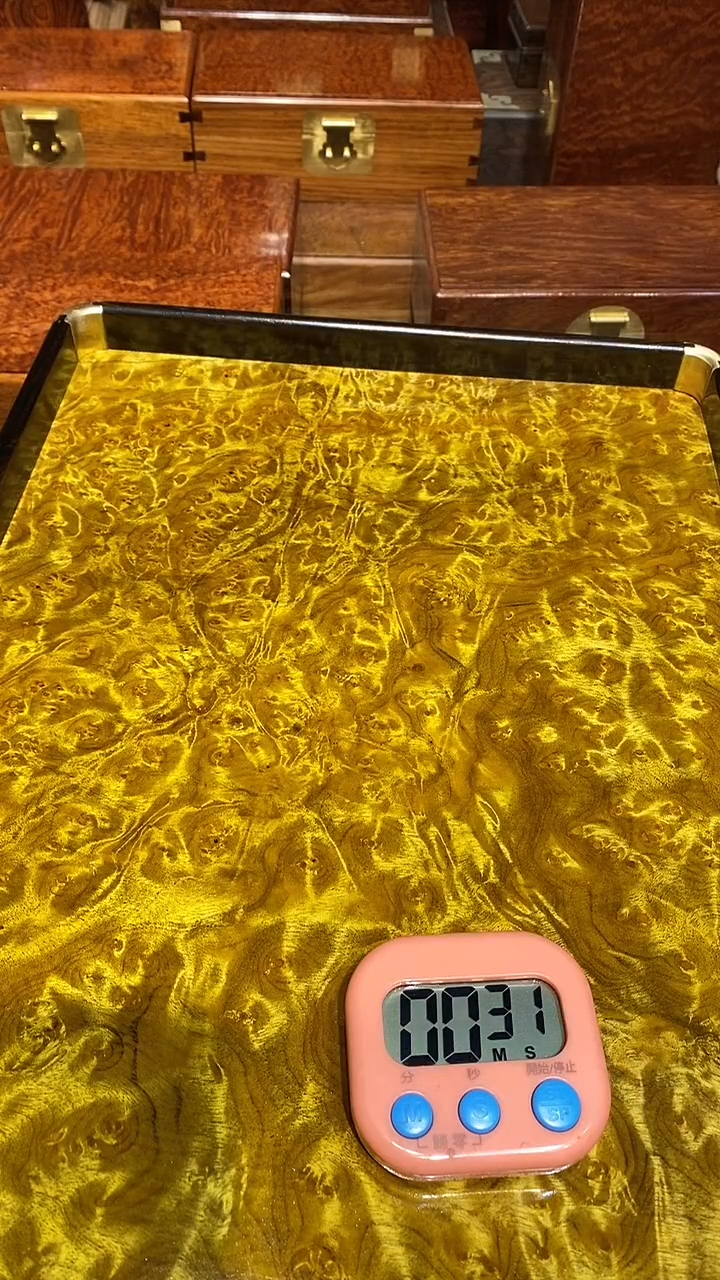 【闪购商品】香樟木木艺茶盘一个