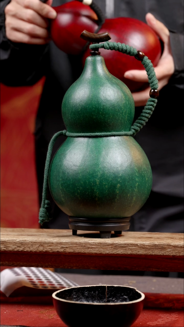 827尾货款大漆精品葫芦7-800ml