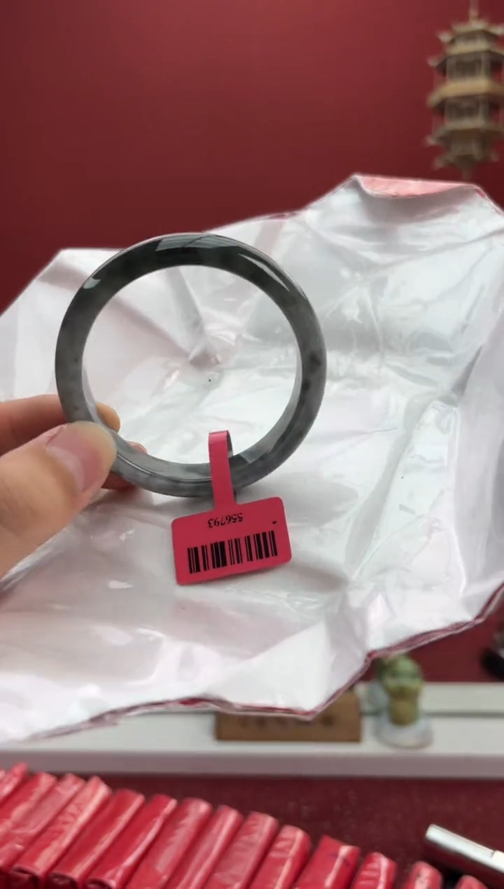 【闪购商品】翡翠手镯未镶嵌3手镯