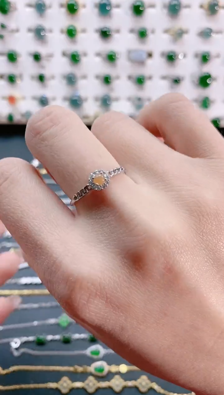 【闪购商品】翡翠戒指银S925镶嵌天然翡翠