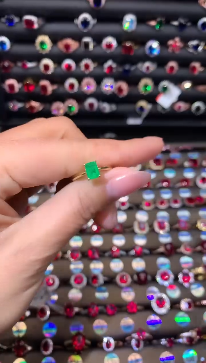 【闪购商品】祖母绿戒指银S925镶嵌57