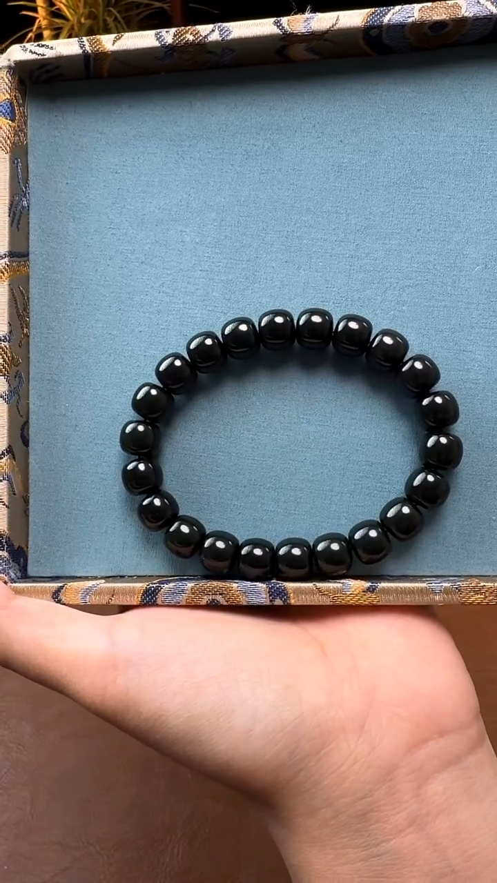 颈饰未镶嵌和田玉新疆和田玉塔青卡10特细特黑