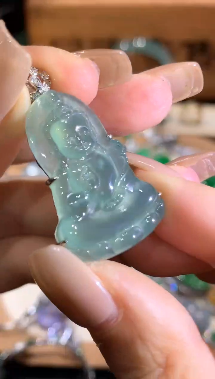 【闪购商品】翡翠颈饰18K金镶嵌团购