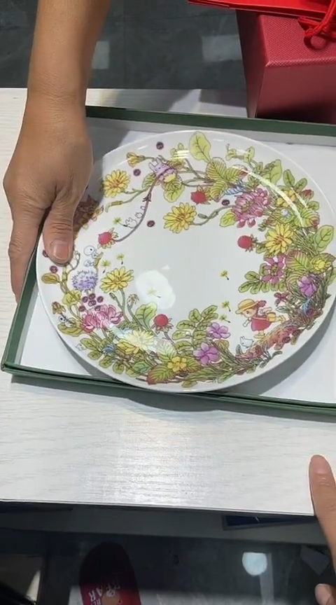 瓷片生活的本意是开心啊@@1
