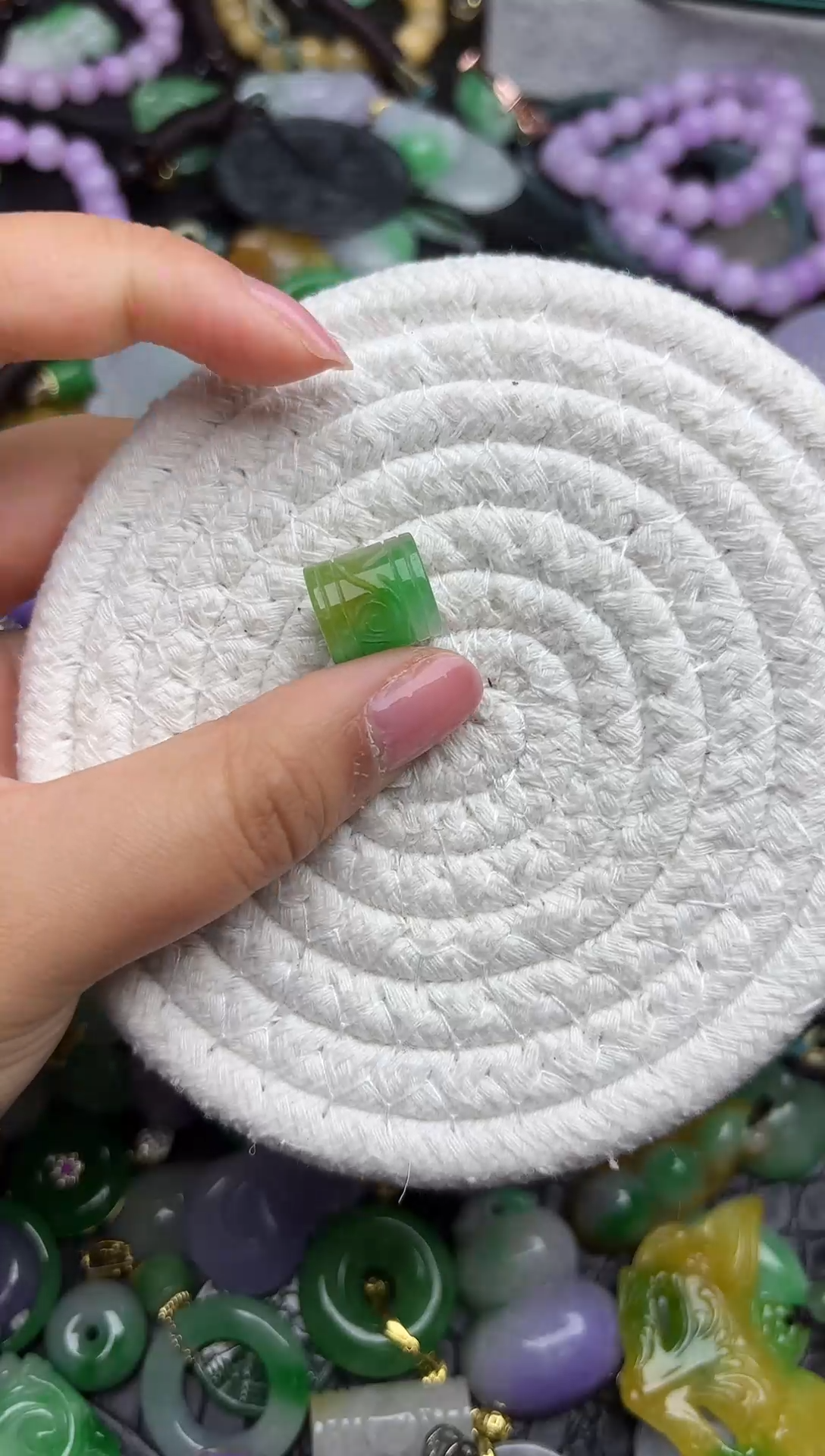 颈饰未镶嵌翡翠缅甸翡翠吊坠