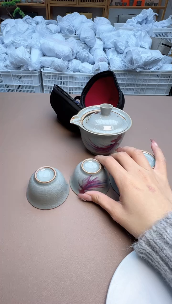 【闪购商品】摆件瓷制品S1111111111111