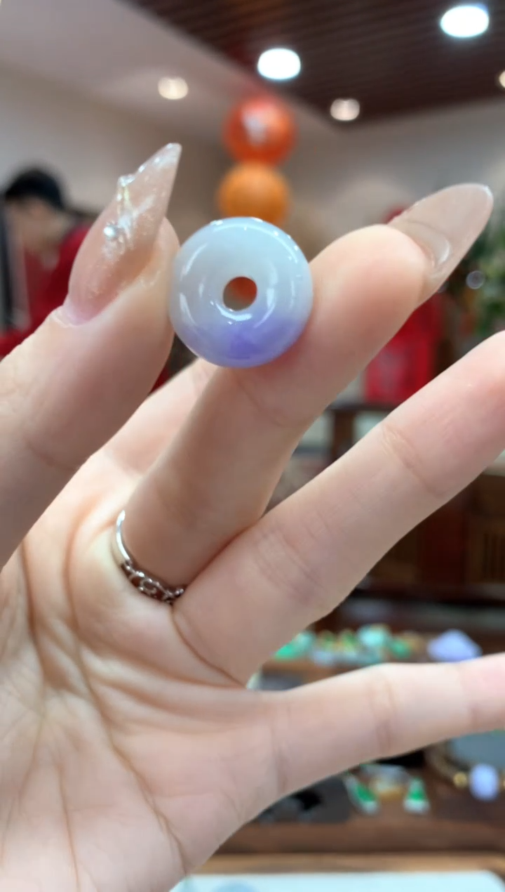 【闪购商品】翡翠吊坠(不含链)未镶嵌甜甜圈