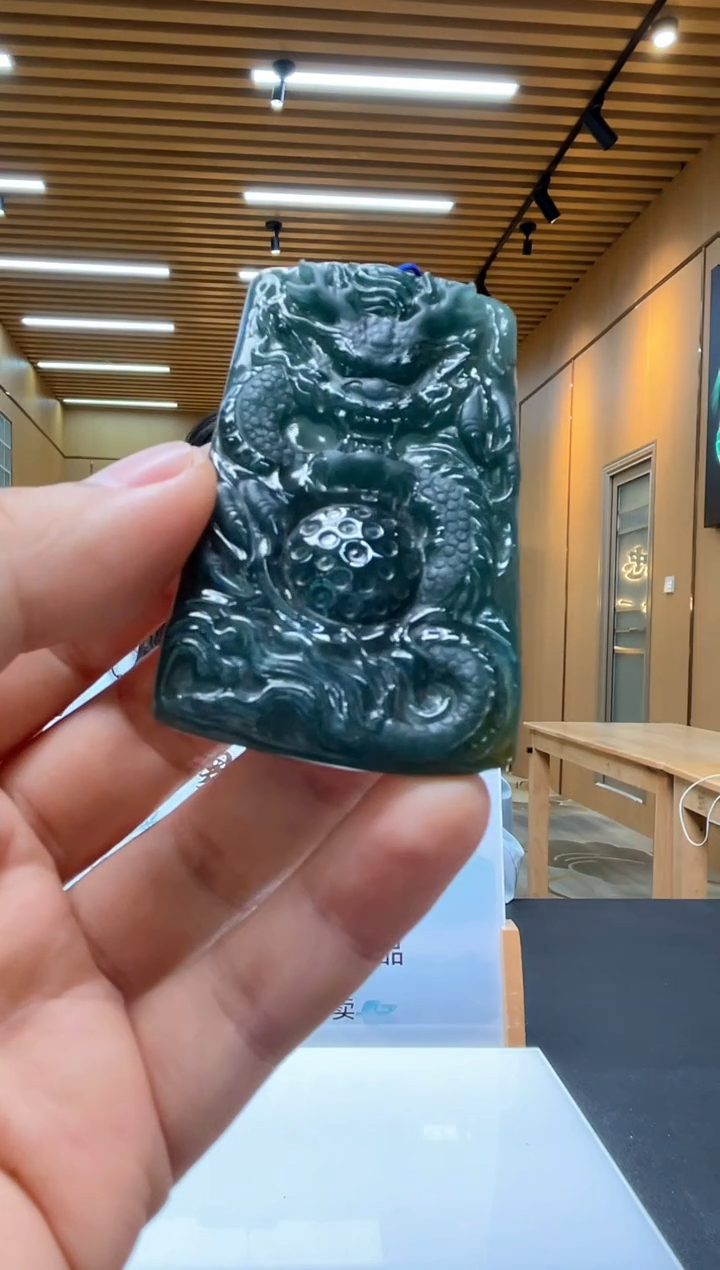 未镶嵌定制翡翠********182