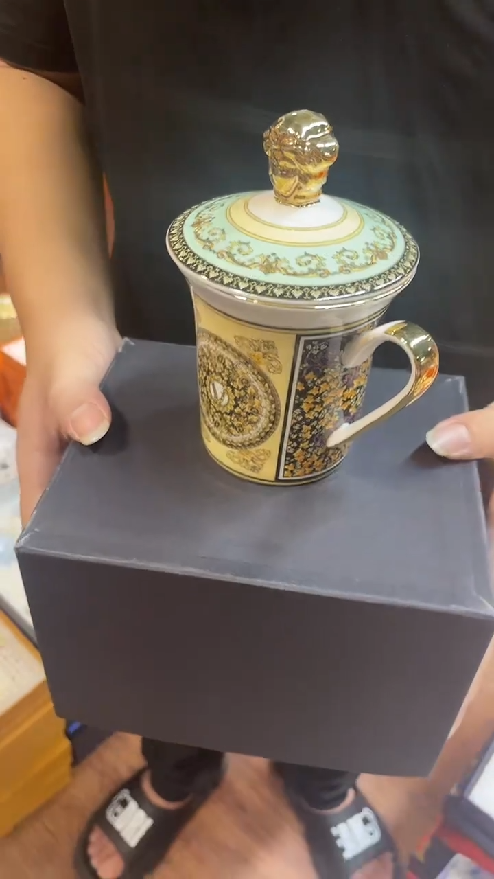 杯鸿辉家品牌瓷器，京东包邮！