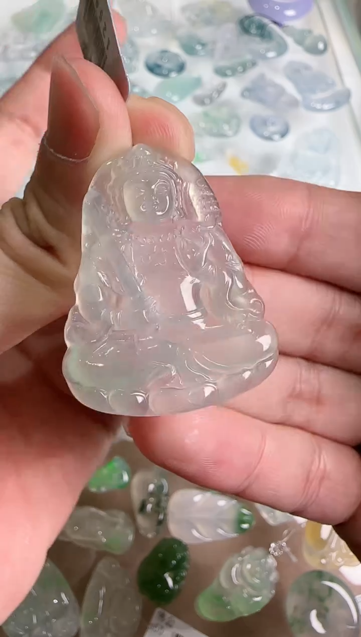 【闪购商品】翡翠吊坠(不含链)未镶嵌··