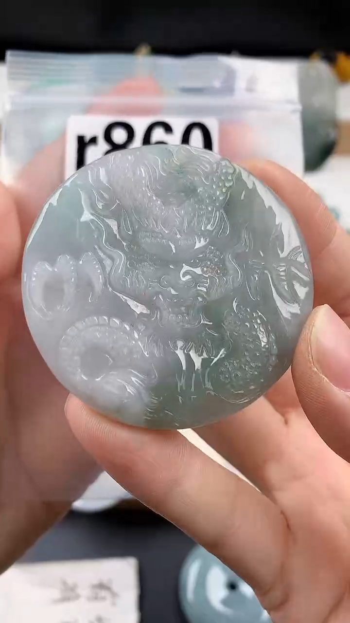 颈饰未镶嵌翡翠天然翡翠吊坠挂件