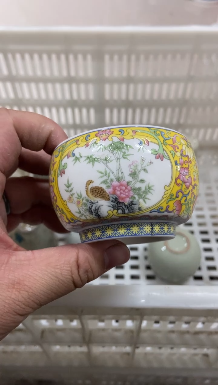 杯子瓷无运费险有瑕疵的摄影的产品有使用过的痕迹有点脏介意勿拍