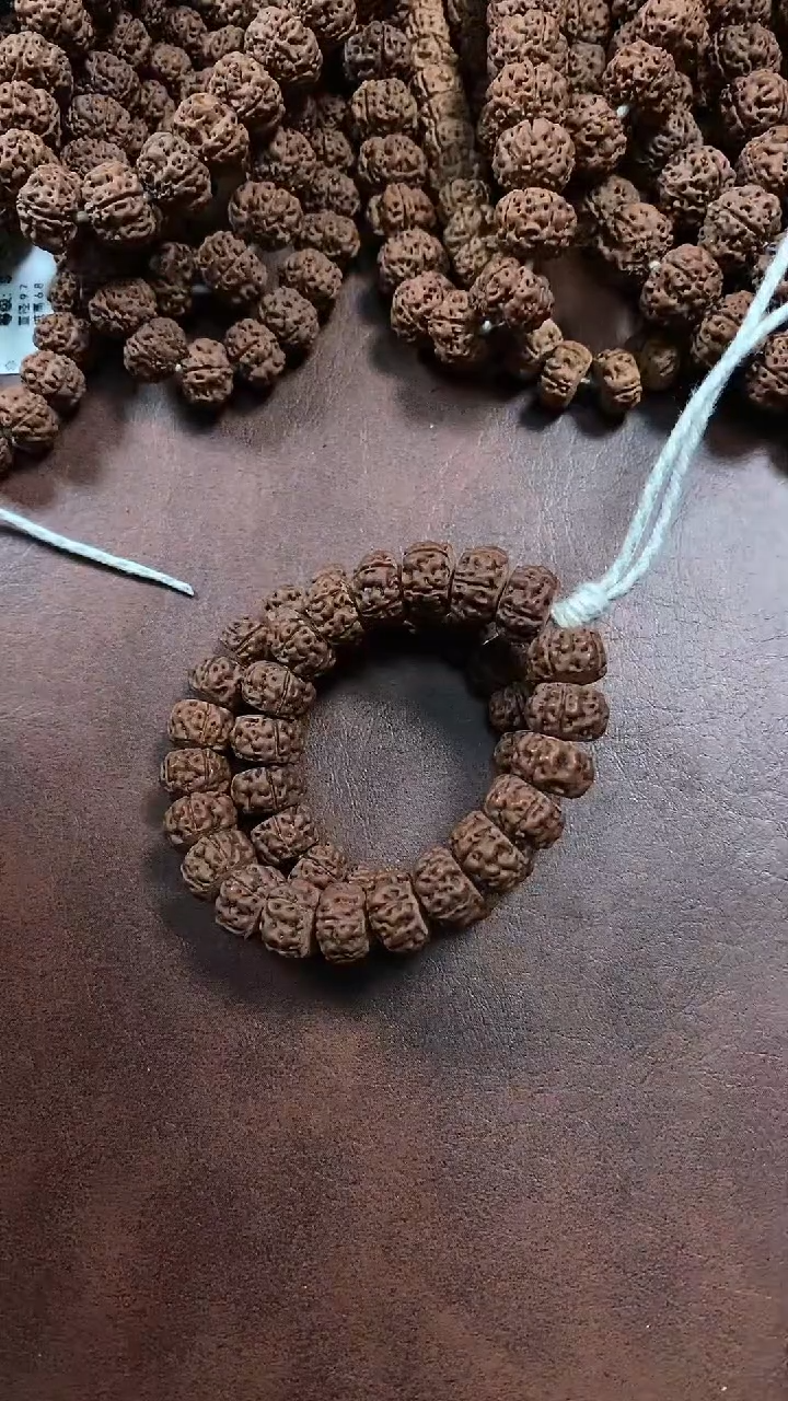 【闪购商品】金刚菩提手串1号龙切