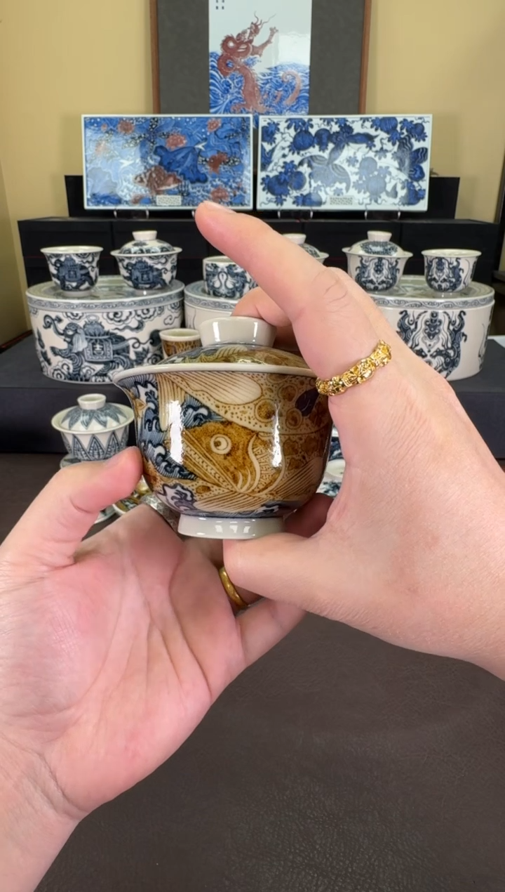 【闪购商品】二号釉海浪鳜鱼纹盖碗