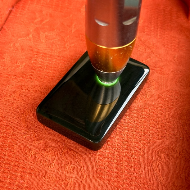 新疆和田玉塔什库尔干塔吉克自治县黑羊脂黑青绿墨绿色3✖️5无事牌