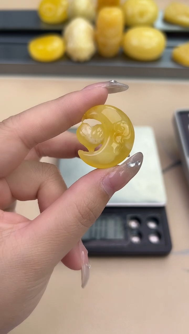 裸石琥珀未镶嵌琥珀蜜蜡吊坠