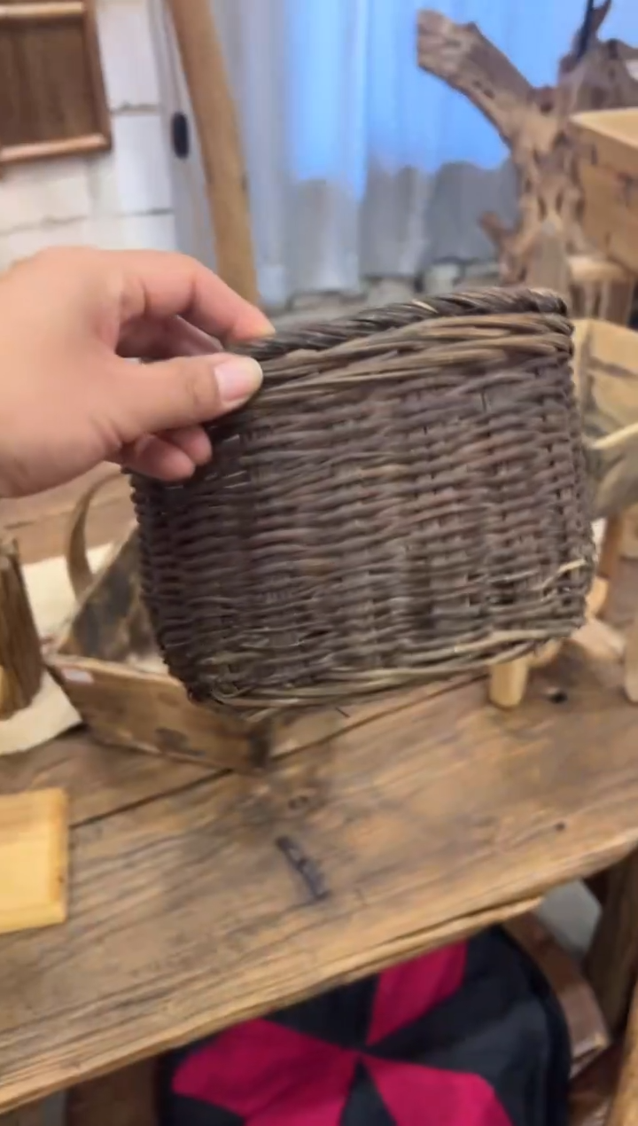 木（非红木类）篮子