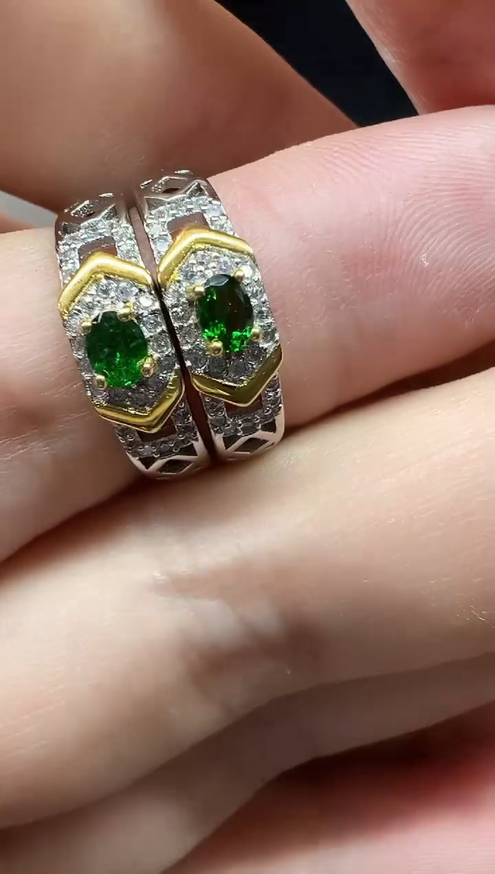 银S925镶嵌戒指石榴石（沙弗莱）1230m112多样性发其一